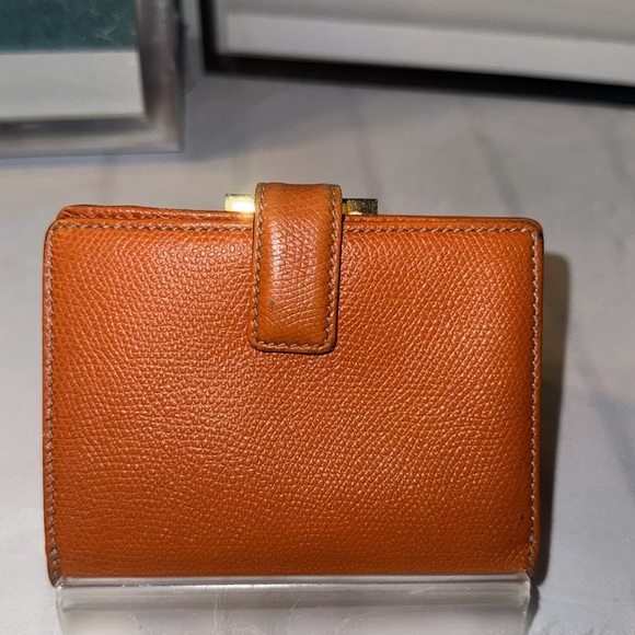 Loewe Gold Kisslock Anagram Cardholder Wallet GUC - Picture 4 of 13